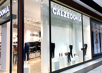 Ajaccio - Centre commercial Auchan Atrium - Calzedonia