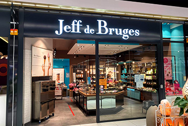 La Réunion Saint -Joseph - Centre commercial E. Leclerc Les Terrass - Jeff de Bruges