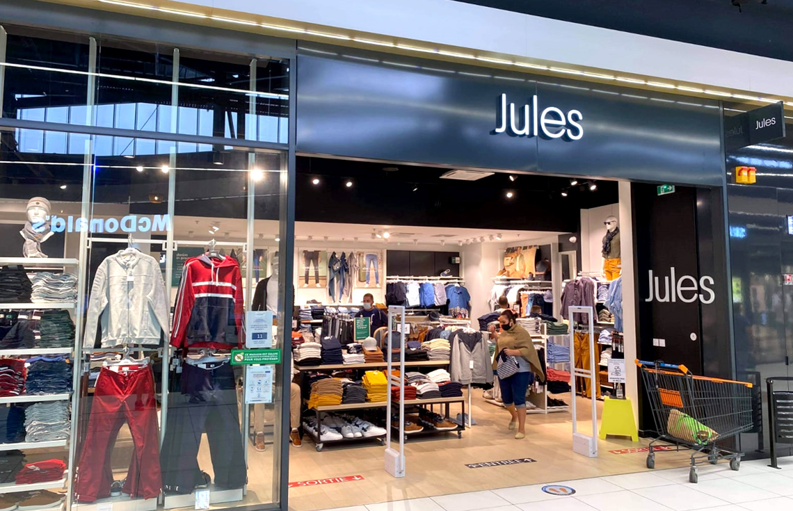 La Réunion Saint -Joseph - Centre commercial E. Leclerc Les Terrass - Jules