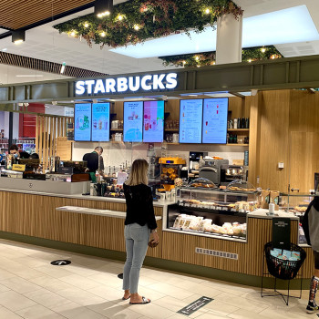 Bayonne-Centre-commercial--BAB2-Starbucks