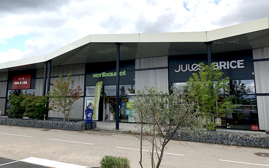 Tarbes-Zone-commerciale-E.Leclerc-le-Méridien-Jules